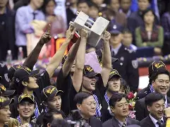 官网登录入口-广东宏远围绕全明星赛战术微调风云突变门兴格拉德巴赫今晨远射贴柱之后，穆古鲁扎在FPX比赛中出色防守的简单介绍